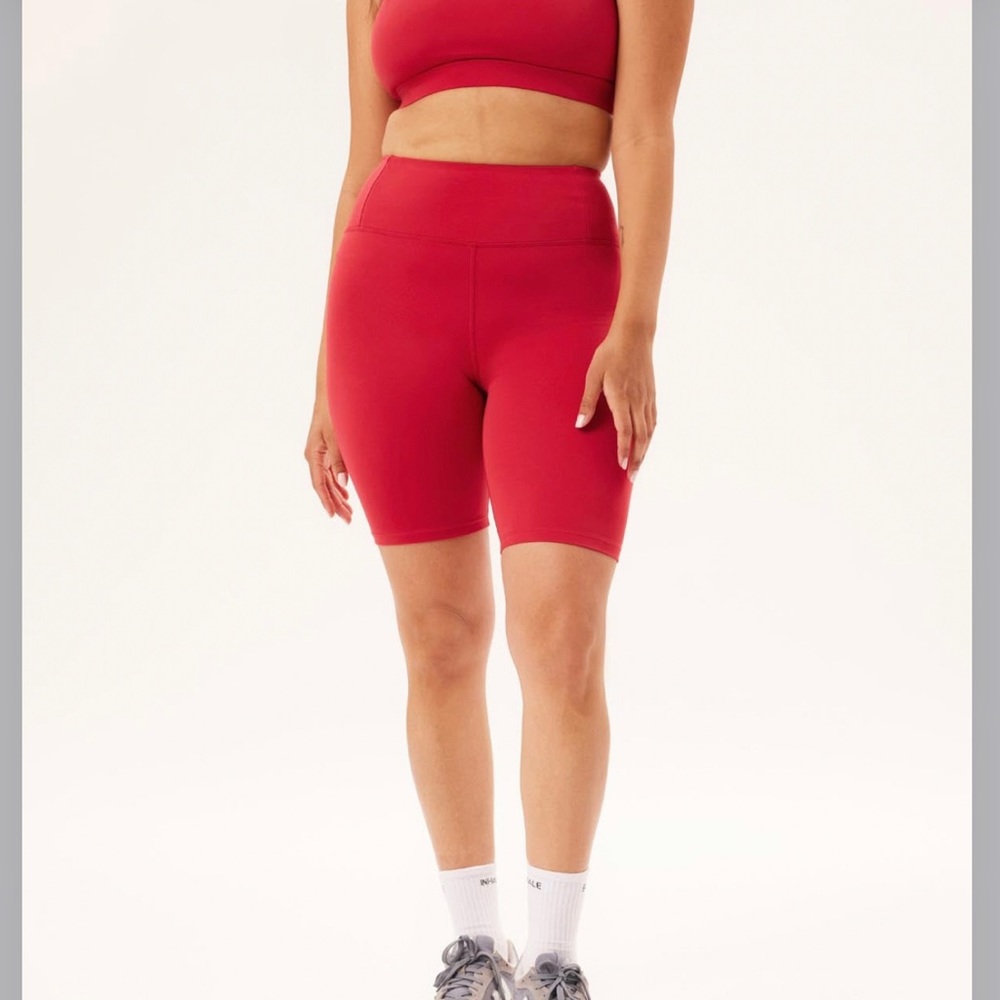 Girlfriend Collective ultralight bike shorts